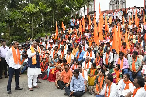 rastra bhakta