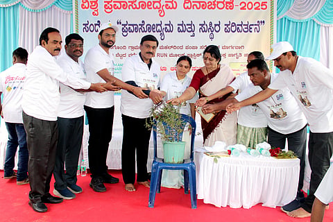 district koppal gangavathi tourism day celebration mla janardhana reddi