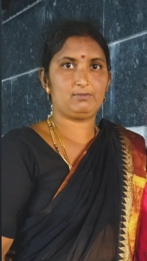 04 MANJU 01