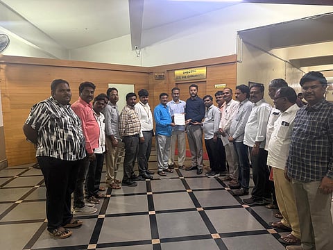 district koppal sc st employees memorandum dc koppal