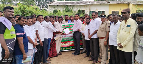 13HDK04