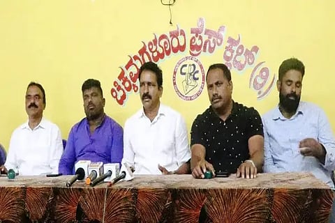 16 ckm 6 h.p.manjegowda (white shirt)