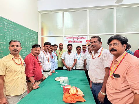 ಸ್ವಯಂಪ್ರೇರಿತ ರಕ್ತದಾನ ಶಿಬಿರ ಆಯೋಜನೆ