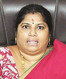 ನಗರಸಭೆ ಅಧ್ಯಕ್ಷೆ ರೇಖಾ ರಮೇಶ್