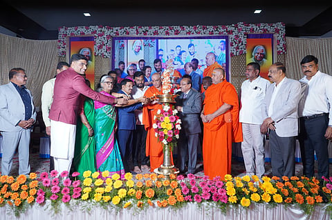 ಶಿಕ್ಷಕನ ವ್ಯಕ್ತಿತ್ವ ತಿಳಿದರೆ ಆ ದೇಶದ ಪ್ರಗತಿ ತಿಳಿದಂತೆ