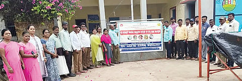 ತಾವರಗೇರಾದಲ್ಲಿ ಅಯೋಡಿನ್ ಉಪ್ಪು ಕೊರತೆಯಿಂದಾಗುವ ಸಮಸ್ಯೆಗಳ ನಿವಾರಣಾ ಸಪ್ತಾಹ ದಿನದ ಜಾಗೃತಿ ಜಾಥಾ ನಡೆಯಿತು. ಹಿರಿಯ ಆರೋಗ್ಯ ಸಹಾಯಕಿ ಶಂಕ್ರಮ್ಮ, ವೈದ್ಯಾಧಿಕಾರಿ ಸ್ಮಿತಾ, ಆರೋಗ್ಯಾಧಿಕಾರಿ ಸೀತಾ ಪಾಟೀಲ್, ಅರುಣಕುಮಾರ, ಮಹೇಶ ಅಂಗಡಿ, ಅಬ್ದುಲ್ ರಜಾಕ್, ಮರೇಶ ಇದ್ದರು.