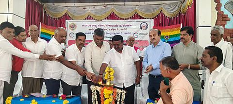 ಸಹಕಾರ ಸಂಘಗಳ ಬೆಳವಣಿಗೆಗೆ ಪ್ರಾಮಾಣಿಕವಾಗಿ ಕೆಲಸ ನಿರ್ವಹಿಸಿ