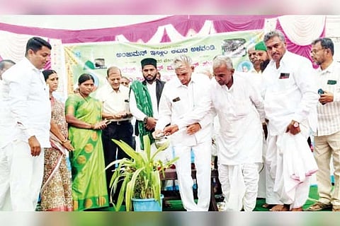 Alavandi pratibha puraskara