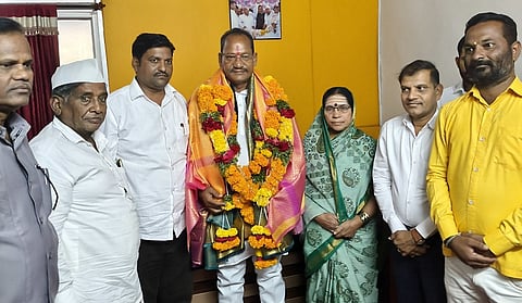 Chavan Sanman - Copy