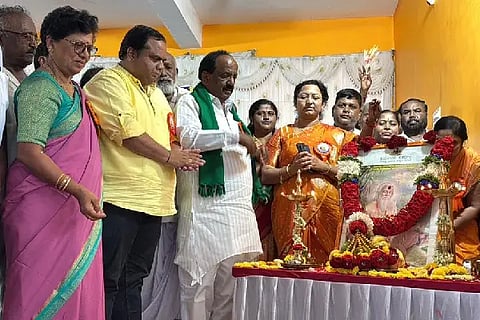 Construction of Valmiki Bhavan in Nawalgunda Basaveshwara city