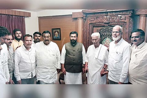 Gangavathi Salim ahamed visit to HRG house