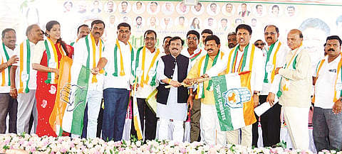 HUN-OCT-13-1(CONG PROGRAMME)