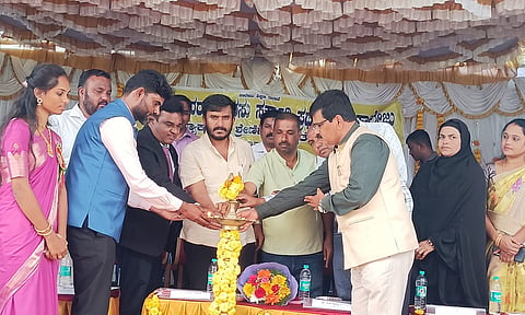HUN-OCT-30-3(D D URS COLLEGE PROGRAMME)