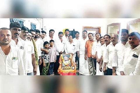 Karatagi Madakari nayak jayanti