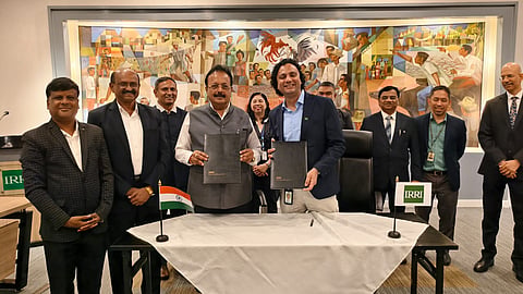 Mandya Krishi University signs important agreement with IRRI