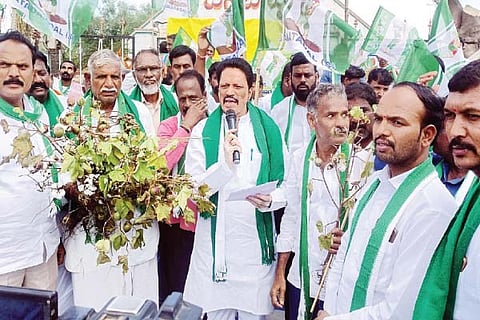 Manvi JDS protest