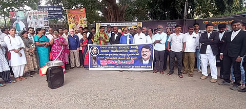 Protest by various organization leaders Mandya