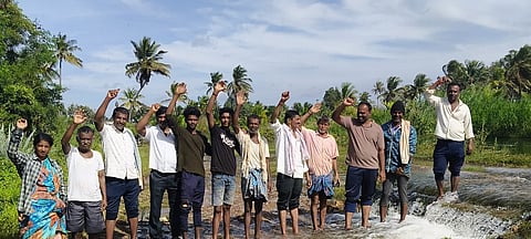 Protest of farmers of Doddagarudanahalli village Mandya