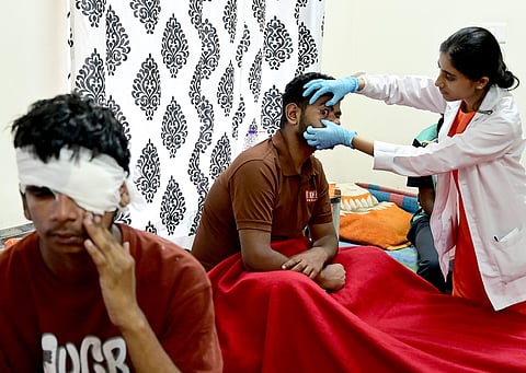 Raghu_23_Cracker_Injury_@_Minto_Hospital (2)