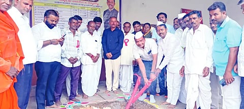 The country's progress comes from the development of villages.
