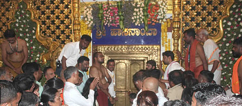 ಹಾಸನಾಂಬೆ ಜಾತ್ರೆಗೆ ಅದ್ದೂರಿ ತೆರೆ
