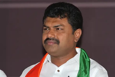 b y raghavendra