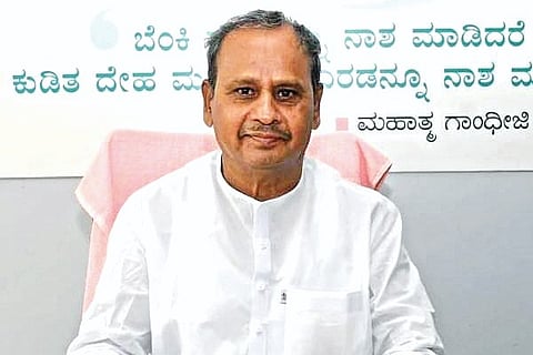 dvg-Sharanappa-Saladapura.jpg