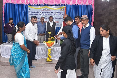 hiriya nagarikara dinacharane
