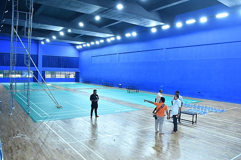 mng--25 Oct Badminton