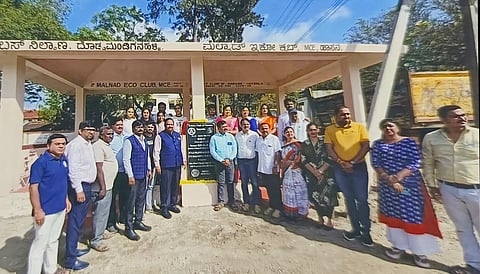 ಬಸ್ ತಂಗುದಾಣಕ್ಕೆ ಕಾಯಕಲ್ಪ