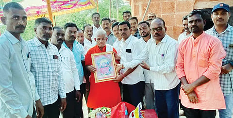 6Athanigrameen2