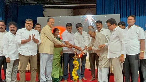 ಮಂಡ್ಯದಲ್ಲಿ ಆಯೋಜಿಸಿದ್ದ ತರಬೇತಿ ಕಾರ್ಯಾಗಾರವನ್ನು ಶಾಸಕ ಪಿ.ರವಿಕುಮಾರ್ ಗಣಿಗ ಉದ್ಘಾಟಿಸಿದರು. 