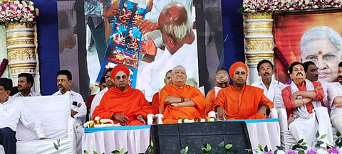 ಕನಕಪುರದಲ್ಲಿ ನಡೆದ ದಿವಂಗತ ಚನ್ನಮ್ಮ ದೇವೇಗೌಡ ಅವರ ನುಡಿ ನಮನ ಕಾರ್ಯಕ್ರಮದಲ್ಲಿ ಮಾಜಿ ಶಾಸಕ ವೈಎಸ್ ವಿ ದತ್ತಾ, ಶ್ರಿ ಅನ್ನಧಾನೇಶ್ವರನಾಥ ಸ್ವಾಮೀಜಿ ಮುಂತಾದವರು ಪಾಲ್ಗೊಂಡಿದ್ದರು. 