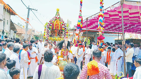 Anjaneyaswamy Chariot Festival is a success
