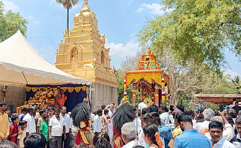  ನಂಜನಗೂಡು ತಾಲೂಕಿನ ಬದನವಾಳು ಗ್ರಾಮದ ಶ್ರೀ ಸಿದ್ದೇಶ್ವರ ಸ್ವಾಮಿ ರಥೋತ್ಸವ ಅದ್ದೂರಿಯಾಗಿ ನಡೆಯಿತು. 