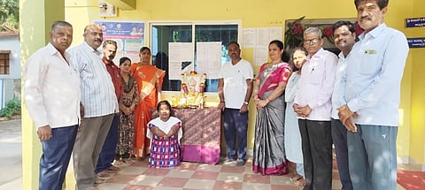 ಬಾಣಾವರ ಪಟ್ಟಣ ಪಂಚಾಯಿತಿ ಆವರಣದಲ್ಲಿ ಬಸವೇಶ್ವರ ಜಯಂತಿ ಆಚರಿಸಲಾಯಿತು. ನೀಲಕಂಠ, ಶಾರದಮ್ಮ, ವೆಂಕಟೇಶ್, ಚಂದ್ರು, ರೋಹಿಣಿ, ಕವಿತಾ ಇತರರು ಇದ್ದರು. 
