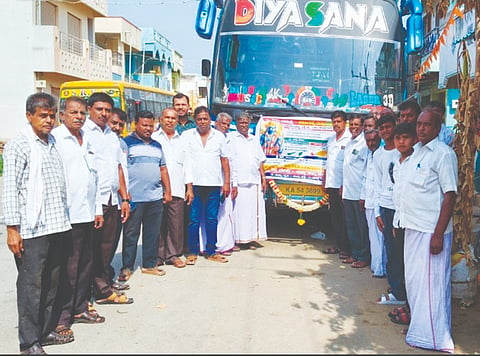ಜಾತಿ ಪ್ರಮಾಣ ಪತ್ರ ವಿತರಣೆಗೆ ಒತ್ತಾಯ caste certificate