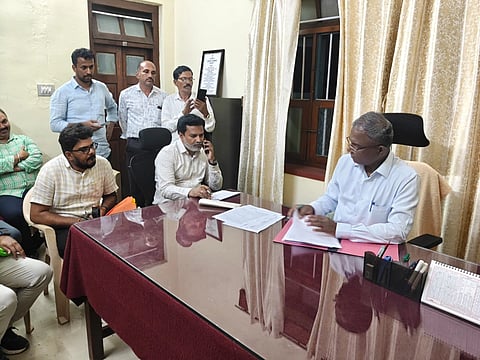    ಕಾವೇರಿ ನೀರಾವರಿ ನಿಗಮದ ಕೆ.ಆರ್.ಸಾಗರ ವಿಭಾಗದ ನೂತನ ಕಾರ್ಯಪಾಲಕ ಅಭಿಯಂತರರಾಗಿ ಸಿ.ಎಂ. ವೆಂಕಟರವಣಪ್ಪ.