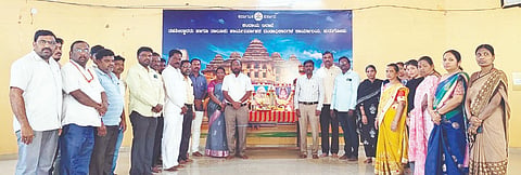 ಕುರುಗೋಡು ತಾಲೂಕು ಆಡಳಿತ ಕಚೇರಿಯಲ್ಲಿ ಡಾ.ಬಾಬು ಜಗಜೀವನರಾಮ್ ಜಯಂತಿ ಆಚರಿಸಲಾಯಿತು. 