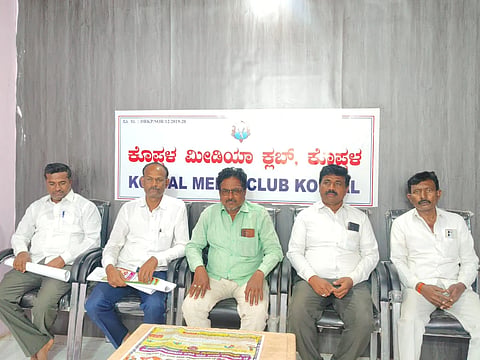 ಕೊಪ್ಪಳದಲ್ಲಿ ಗುರುವಾರ ಸುದ್ದಿಗೋಷ್ಠಿಯಲ್ಲಿ ಲೇಬಗೇರಿ ಶ್ರೀ ಭಿಮಾಂಬಿಕಾ ಸೇವಾ ಸಮಿತಿಯ ಪದಾಧಿಕಾರಿಗಳು ಪುರಾಣ ಮಂಗಲೋತ್ಸವದ ಕುರಿತು ಮಾಹಿತಿ ನೀಡಿದರು
