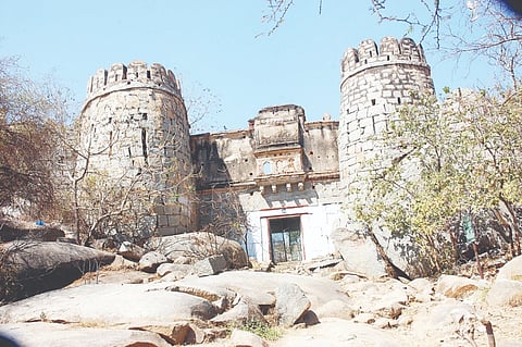ಆನೆಗೊಂದಿ ಬಳಿ ವಾಲಿಕಿಲ್ಲಾ ಮ್ಯಾಗೋಟದ ಕೋಟೆ.