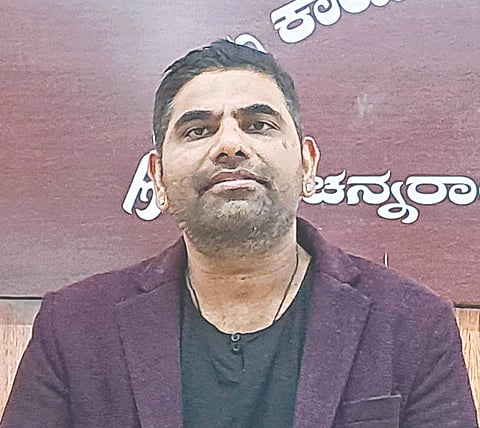 ಟೈಮ್ಸ್ ವಿದ್ಯಾಸಂಸ್ಥೆ ವತಿಯಿಂದ ಆಯೋಜಿಸಲಾಗಿರುವ ಟೈಮ್ಸ್ ಒಲಿಂಪಿಯಾಡ್ ಪರೀಕ್ಷೆ ಕುರಿತು ಟೈಮ್ಸ್ ಸಮೂಹ ಶಿಕ್ಷಣ ಸಂಸ್ಥೆಗಳ ಕಾರ್ಯದರ್ಶಿ, ಬಿ.ಕೆ.ಗಂಗಾಧರ್ ಮಾಹಿತಿ ನೀಡಿದರು. ಎ.ಸಿ.ಸುನಿಲ್ ಕುಮಾರ್, ಶ್ರೀಕಂಠ  ಕೆ.ವಿ.ಸಂಜಯ್ ಇದ್ದರು.