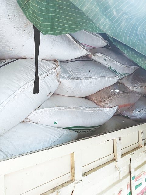 60 sacks of ration rice seized