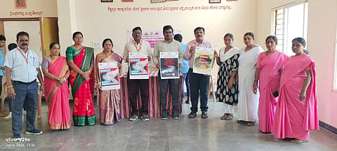 ತಾಲೂಕಿನ ಕಲ್ಯಾಲ ಗ್ರಾಮದ ಮೇಟ್ರಿಕ್ ಪೂರ್ವ ವಸತಿ ನಿಲಯದಲ್ಲಿ ಇಚೇಗೆ ಪ್ರೌಢ ಶಾಲಾ ಮಕ್ಕಳಿಗೆ  ಬಾಲ್ಯವಿವಾಹ ತಡೆ ಹಾಗೂ ಪೋಕ್ಸೊ ಕಾಯ್ದೆಯ ಜಾಗೃತಿ ಕಾರ್ಯಕ್ರಮದಲ್ಲಿ ತಂಬಾಕು ಉತ್ಪನ್ನಗಳ ಸೇವನೆಯ ದುಷ್ಪರಿಣಾಮಗಳ ಪೋಸ್ಟರ್ ಬಿಡುಗಡೆ ಮಾಡಲಾಯಿತು. ವೈದ್ಯಾಧಿಕಾರಿ ಡಾ.ರಮೇಶ್, ಉಪ ಜಿಲ್ಲಾ ಆರೋಗ್ಯ ಶಿಕ್ಷಣಾಧಿಕಾರಿ ಬಸಯ್ಯ, ಜಿಲ್ಲಾ ಆರೋಗ್ಯ ಶಿಕ್ಷಣಾಧಿಕಾರಿ ಈಶ್ವರ ಹೆಚ್.ದಾಸಪ್ಪನವರ, ನಿಲಯ ಪಾಲಕ ರಂಗನಾಥ, ಕ್ಷೇತ್ರ ಆರೋಗ್ಯ ಶಿಕ್ಷಣಾಧಿಕಾರಿ ಸರೋಜಾ ಕೆ, ಹಿರಿಯ ಆರೋಗ್ಯ ನಿರಿಕ್ಷಣಾಧಿಕಾರಿ ಭಾನುಕಾಂತ ರೆಡ್ಡಿ, ಹಿರಿಯ ಪಿಹೆಚ್‌ಸಿಓ ರೇಣುಕಾ, ಶಿಕ್ಷಕರಾದ ರಮೇಶ, ರಸೂಲ್‌ಬಿ, ಮಹಾಲಕ್ಷ್ಮಿ, ಆಶಾ ಕಾರ್ಯಕರ್ತೆ ಶಂಕ್ರಮ್ಮ ಇದ್ದರು.