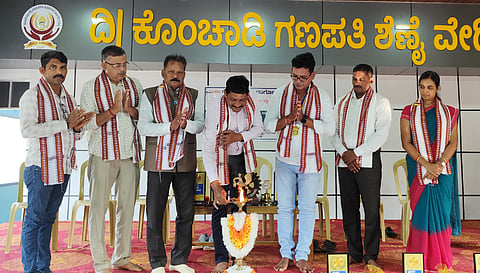  ಕೊಂಚಾಡಿ ರಾಧಾ ಶೆಣೈ ಸರ್ಕಾರಿ ಹಿರಿಯ ಪ್ರಾಥಮಿಕ ಶಾಲೆಯಲ್ಲಿ ಕಡಲಾಮೆ ಸಂರಕ್ಷಣೆ, ಪ್ಲಾಸ್ಟಿಕ್ ನಿಷೇಧ ಕಾರ್ಯಾಗಾರ ನಡೆಯಿತು. ಪ್ರಭಾಕರ ಕುಂಭಾಶಿ, ಐ.ನಾರಾಯಣ, ನಾಗರಾಜ್ ಖಾರ್ವಿ ಇತರರು ಇದ್ದರು.