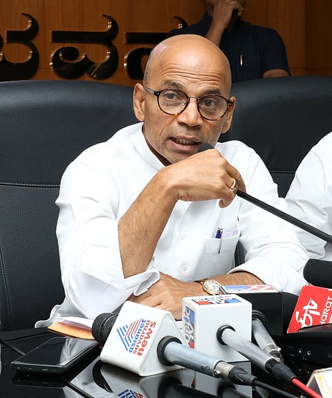 DR.SHARANA PRAKARA PATIL