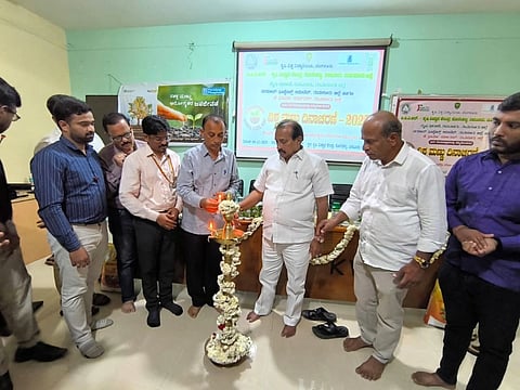 Give priority to organic farming