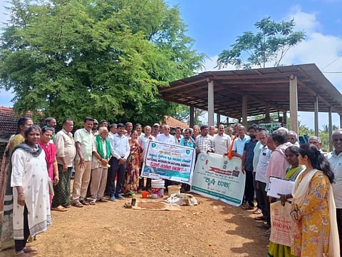 Reuse agricultural waste to protect soil