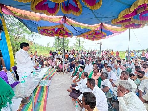 Haveri, Bharadi, MLA, Rudrappa Lamani, Meeting,