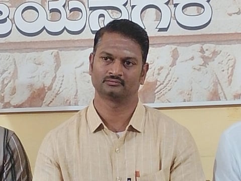 ಎಂ.ಆರ್.ವೀರಭದ್ರ